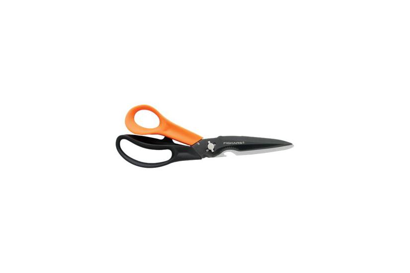 Fiskars Cuts More Multi-purpose Saks
