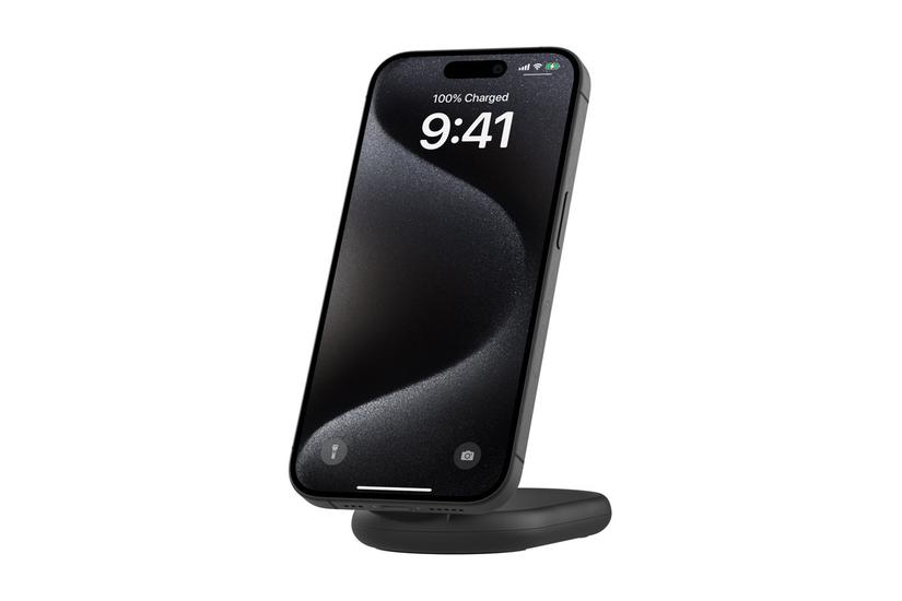 Belkin Boostcharge Trådløs Opladningsstander Magnetisk Foldbar Med Qi2 Ac-strømadapter 15 Watt
