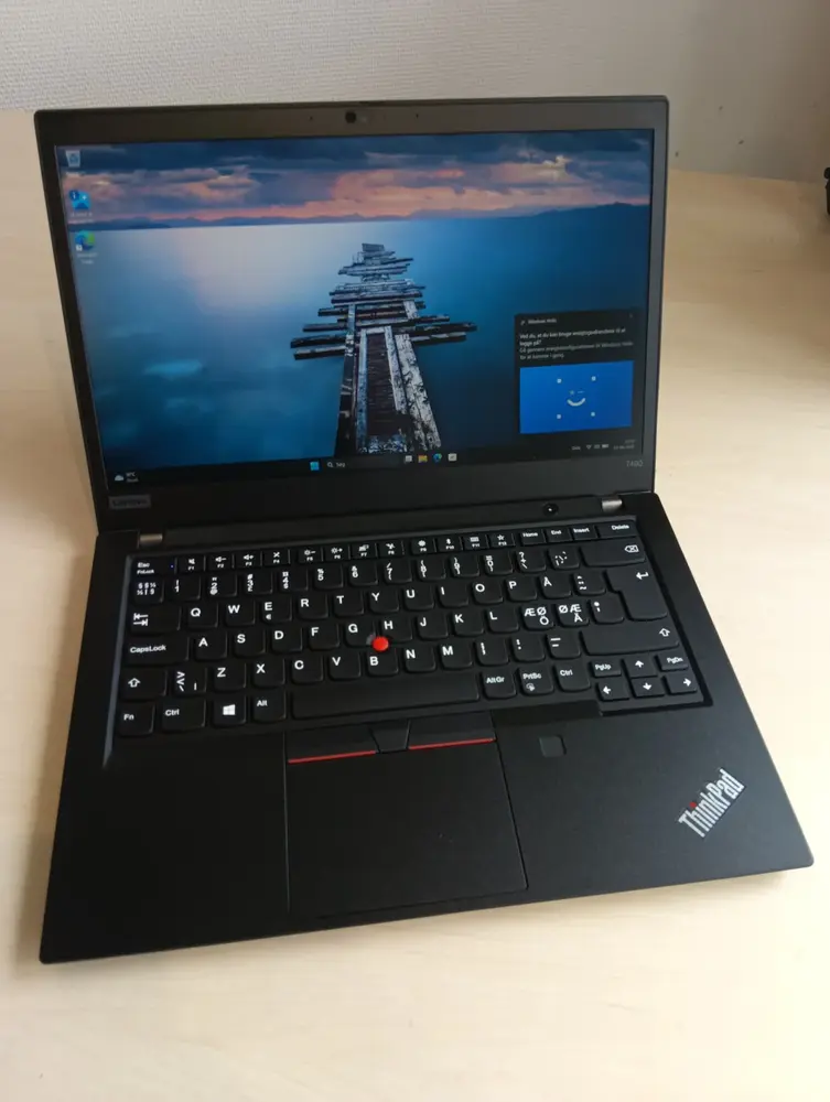 Lenovo Thinkpad T490 I7 16gb Ram 256gb Ssd  Refurbished Grade   Med Windows 11 Pro